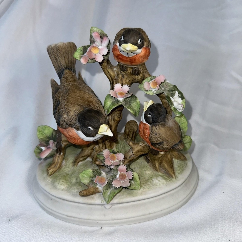 Vintage Signed J. Byron Royal Crown Arnart Bisque Mother & Baby Birds Robins